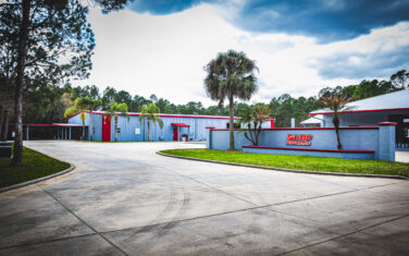 What to do while VMP builds your car! || VMP Vacation Package Food/Drink/Attractions